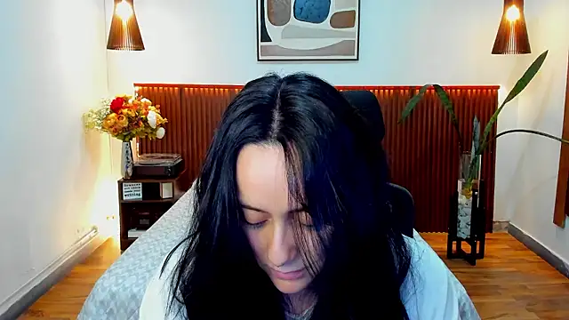 KatherineBond online show from 03/10/26, 06:46