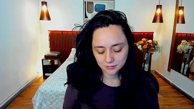 KatherineBond online show from 03/19/26, 06:45