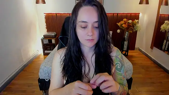 KatherineBond online show from 05/08/26, 07:08