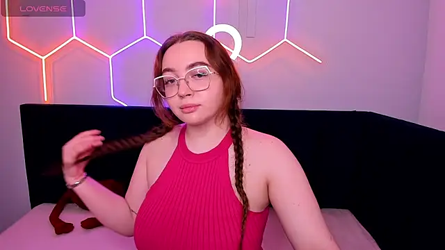 Emma adorablle online show from 02/08/25, 01:32