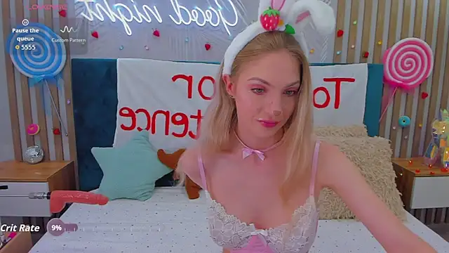 Emilly Hart online show from 10/23/25, 03:17