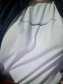 Priya Bong online show from 11/23/25, 02:22