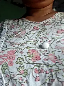 Snapshot of Priya_Bong chatting on 05/07/26, 01:33 Priya Bong online show from 05/07/26, 01:33