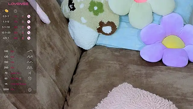 TrissMerigold9 online show from 10/09/25, 09:24