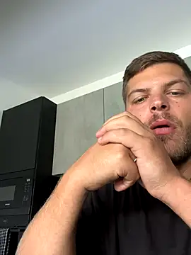 Snapshot of mans30 chatting on 09/10/25, 10:15 mans30 online show from 09/10/25, 10:15