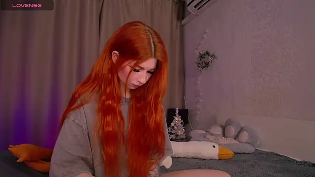 Snapshot of Evaa_Moonn_ chatting on 12/23/24, 08:22 Evaa Moonn online show from 12/23/24, 08:22