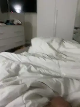 Snapshot of LaMaterialista chatting on 03/18/26, 11:19 LaMaterialista online show from 03/18/26, 11:19