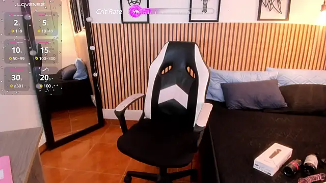 LILA ELLIOT online show from 01/25/25, 07:49