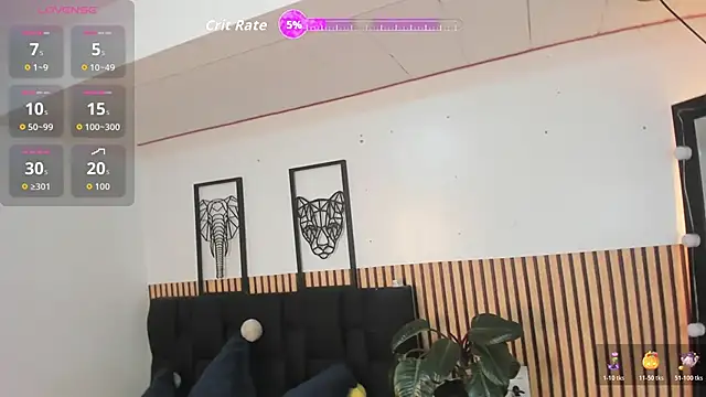 LILA ELLIOT online show from 11/18/25, 07:51