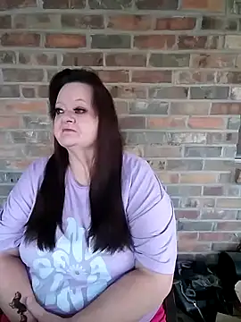 Snapshot of Bayou_Woman68 chatting on 11/06/25, 10:32 Bayou Woman68 online show from 11/06/25, 10:32