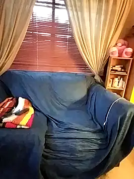 Snapshot of Bayou_Woman68 chatting on 12/04/25, 09:01 Bayou Woman68 online show from 12/04/25, 09:01