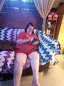 Snapshot of Bayou_Woman68 chatting on 07/27/26, 12:39 Bayou Woman68 online show from 07/27/26, 12:39