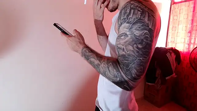 Snapshot of Kenner_fox77 chatting on 01/17/26, 07:17 Kenner fox77 online show from 01/17/26, 07:17