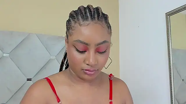 Adelehottman online show from 02/05/25, 04:03