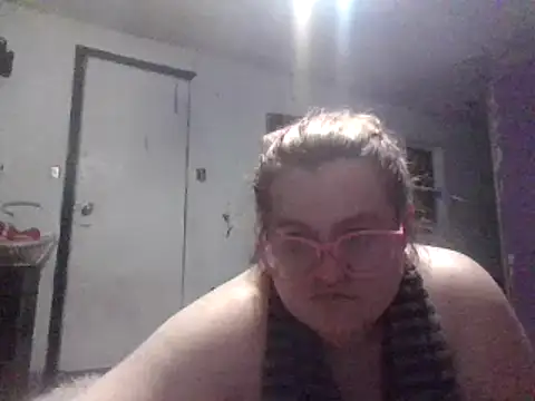 Snapshot of Sweetexibition chatting on 11/22/25, 02:32 Sweetexibition online show from 11/22/25, 02:32
