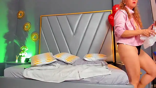 BrendaAdams  online show from 02/19/25, 10:56