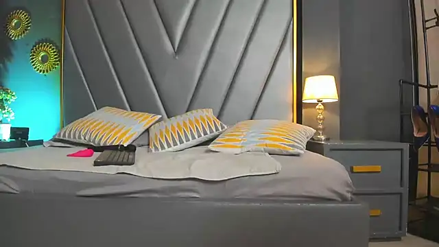 BrendaAdams  online show from 02/24/25, 11:32