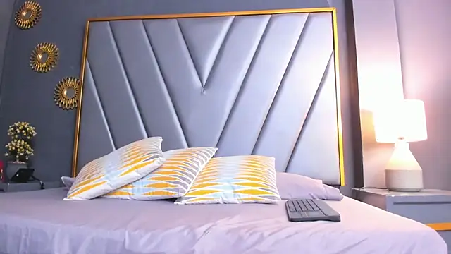 BrendaAdams  online show from 10/11/25, 10:58