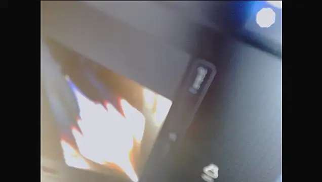 Snapshot of VanillaSeXy chatting on 11/27/25, 12:29 VanillaSeXy online show from 11/27/25, 12:29