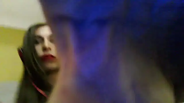 Snapshot of VanillaSeXy chatting on 01/19/26, 04:16 VanillaSeXy online show from 01/19/26, 04:16