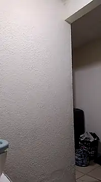  Miaaleon online show from 02/21/25, 10:17