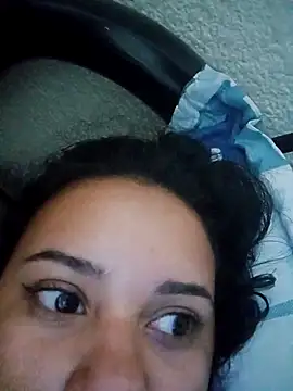  Miaaleon online show from 02/28/25, 10:09