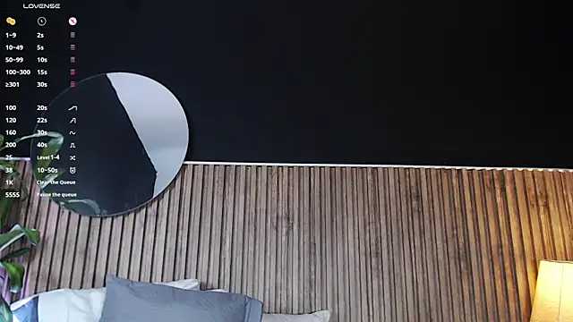 Snapshot of DilanJonnes_ chatting on 12/15/24, 06:48 DilanJonnes  online show from 12/15/24, 06:48