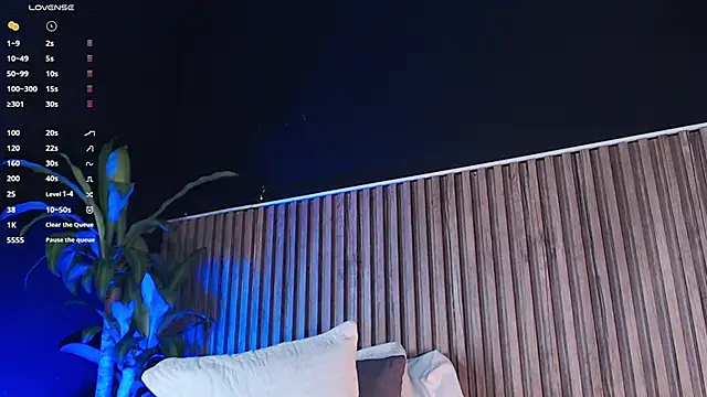 Snapshot of DilanJonnes_ chatting on 01/18/25, 10:28 DilanJonnes  online show from 01/18/25, 10:28