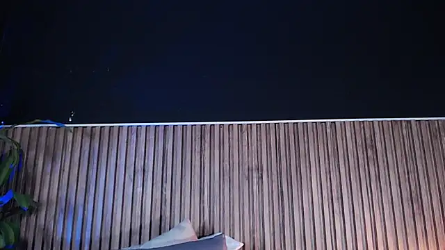 Snapshot of DilanJonnes_ chatting on 02/16/25, 05:37 DilanJonnes  online show from 02/16/25, 05:37