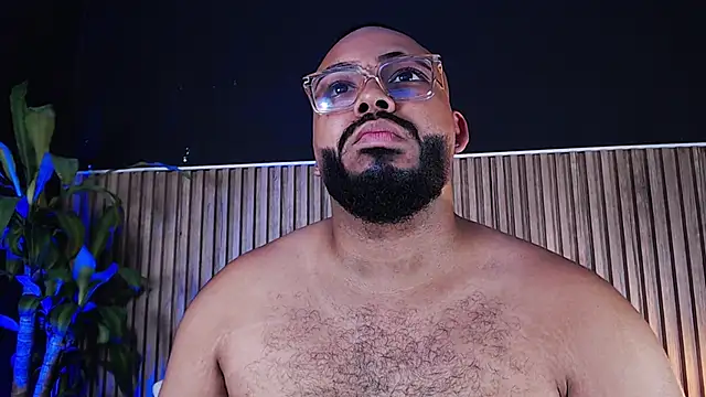 Snapshot of DilanJonnes_ chatting on 02/17/25, 02:20 DilanJonnes  online show from 02/17/25, 02:20