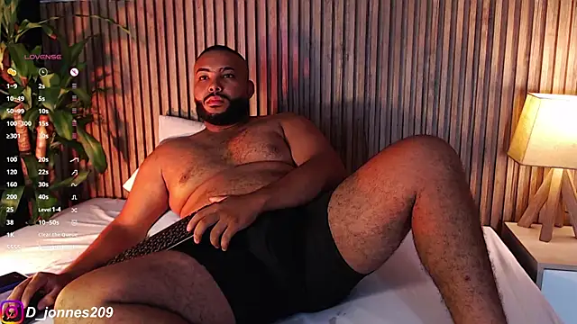 Snapshot of DilanJonnes_ chatting on 09/14/25, 03:00 DilanJonnes  online show from 09/14/25, 03:00