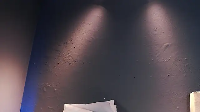 Snapshot of DilanJonnes_ chatting on 02/27/26, 08:53 DilanJonnes online show from 02/27/26, 08:53