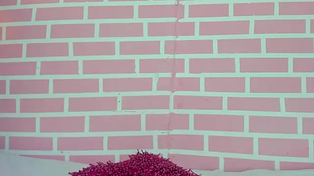 emy 0 online show from 02/10/25, 11:45