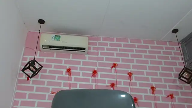 emy 0 online show from 02/21/25, 08:16