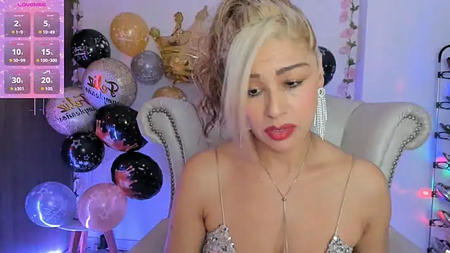 Isabelhot1 online show from 06/24/26, 05:56