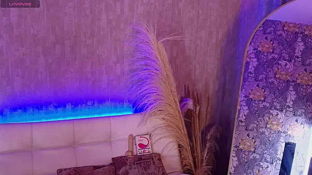 Snapshot of dominic_thailor chatting on 02/24/26, 03:10 dominic thailor online show from 02/24/26, 03:10