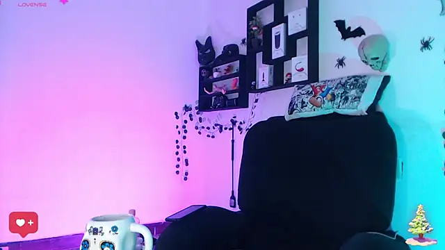 Ash gusbig online show from 12/20/24, 03:14