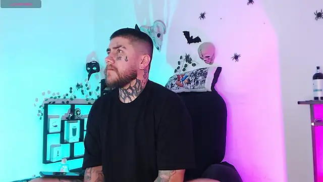 Ash gusbig online show from 12/26/24, 11:03