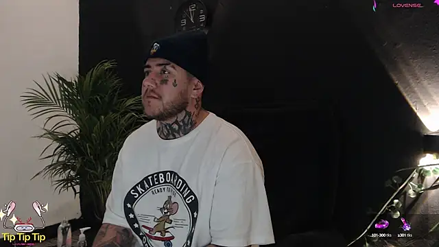 Ash gusbig online show from 01/28/25, 02:00