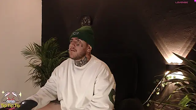 Ash gusbig online show from 02/01/25, 02:58