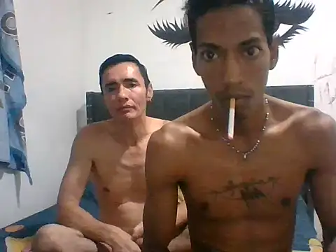 Snapshot of AlbertBigCock chatting on 07/07/26, 02:36 AlbertBigCock online show from 07/07/26, 02:36