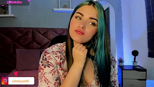 Snapshot of cattaleya___ chatting on 01/11/25, 09:26 cattaleya online show from 01/11/25, 09:26