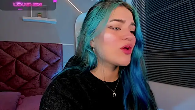 Snapshot of cattaleya___ chatting on 01/14/25, 03:22 cattaleya online show from 01/14/25, 03:22