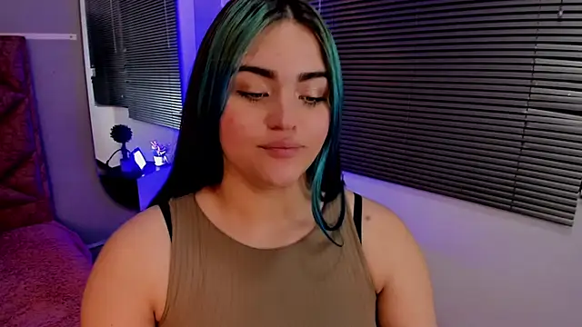 Snapshot of cattaleya___ chatting on 02/19/25, 03:39 cattaleya online show from 02/19/25, 03:39