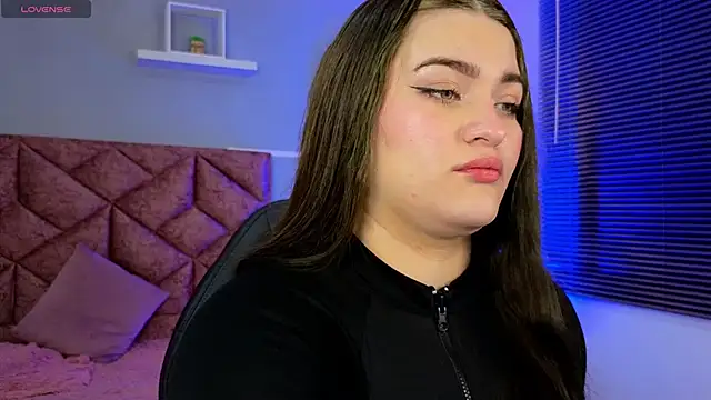 Snapshot of cattaleya___ chatting on 03/11/25, 03:05 cattaleya online show from 03/11/25, 03:05