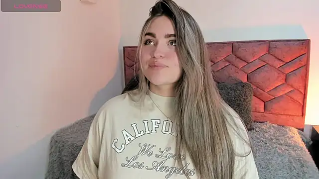 Snapshot of cattaleya___ chatting on 09/10/25, 08:09 cattaleya online show from 09/10/25, 08:09