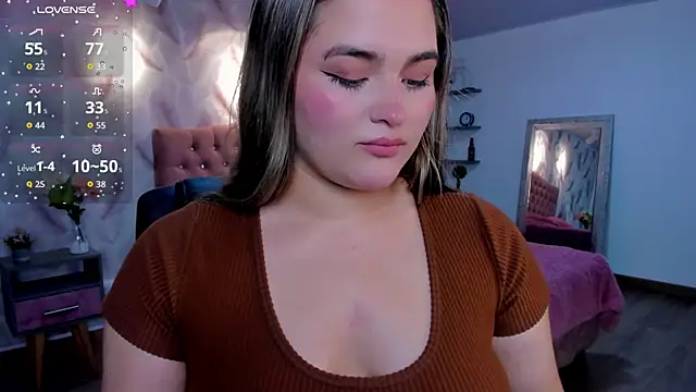 Snapshot of cattaleya___ chatting on 11/14/25, 02:43 cattaleya online show from 11/14/25, 02:43