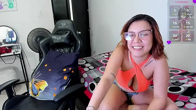 Snapshot of Max_kony chatting on 02/13/25, 03:07 Max kony online show from 02/13/25, 03:07