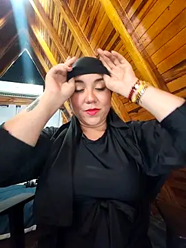 AmbarBurhan online show from 09/10/25, 06:30