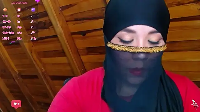 AmbarBurhan online show from 10/25/25, 04:13